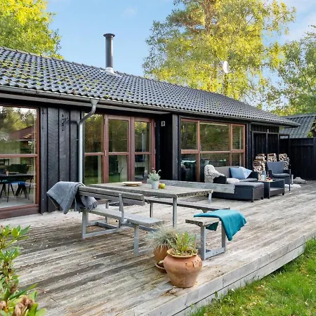 Gustine - 300m From The Sea In Djursland And Mols By Interhome Holiday home *